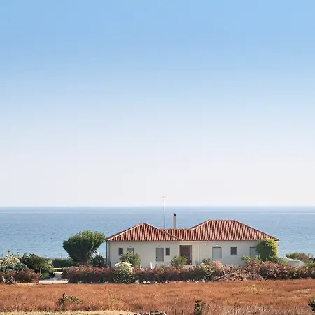 Akti - Seaside Living *